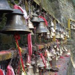 campane al Tempio di Dakshinkali (Nepal)