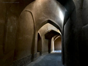 per la città vecchia (Yazd, Iran)