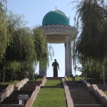 statua di Alisher Navoi (Tashkent, Uzbekistan)