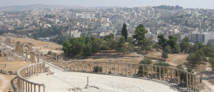 la Piazza Ovale di Jerash (Giordania)