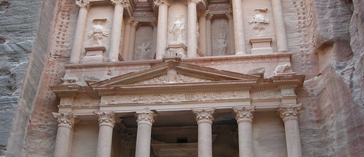 al-Khazneh di Petra (Giordania)